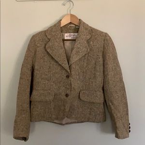Vintage Miss Bergdorf wool tweed blazer.